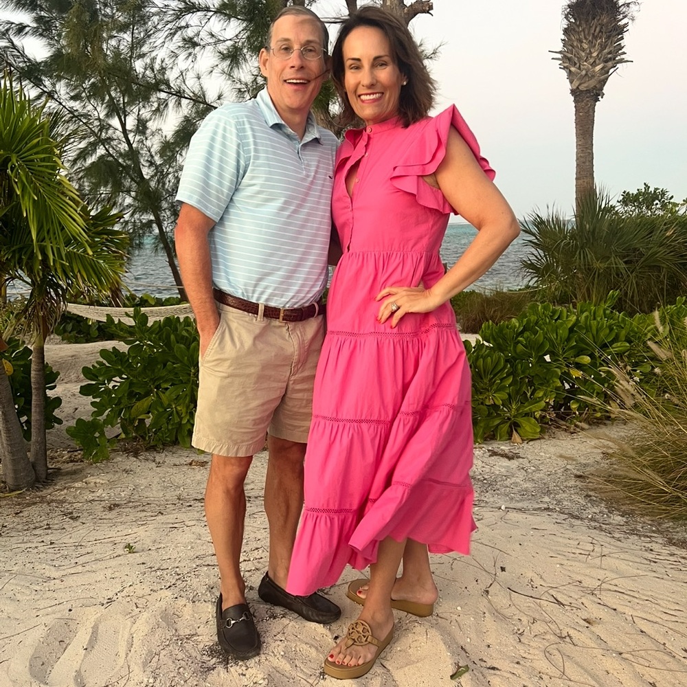 NWT!! AVARA pink maxi dress size Small